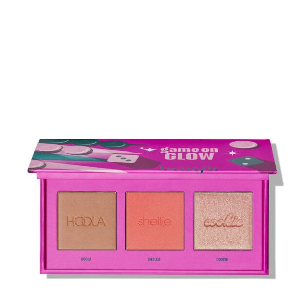 Benefit Palette-Game On Glow-Palette de bronzer, blush et highlighter