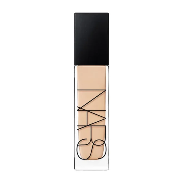 Nars Natural Radiant Longwear Foundation light 2 Mont Blanc
